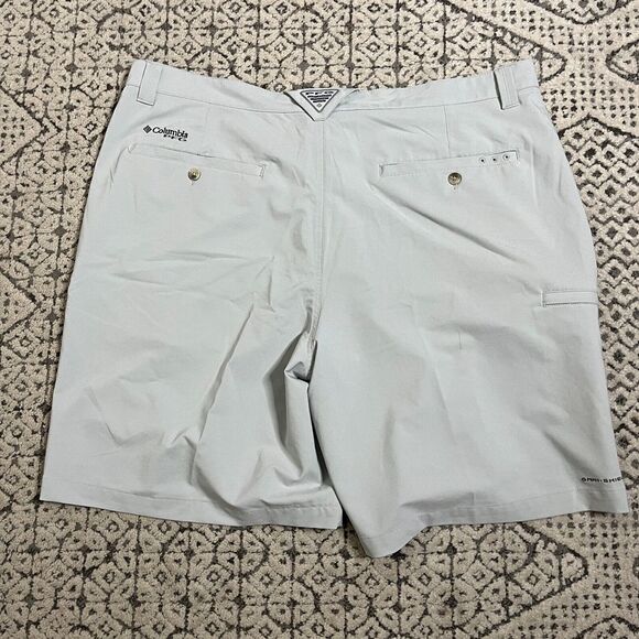 Columbia Fishing Shorts PFG Mens Size 42‎ White - Picture 1 of 8